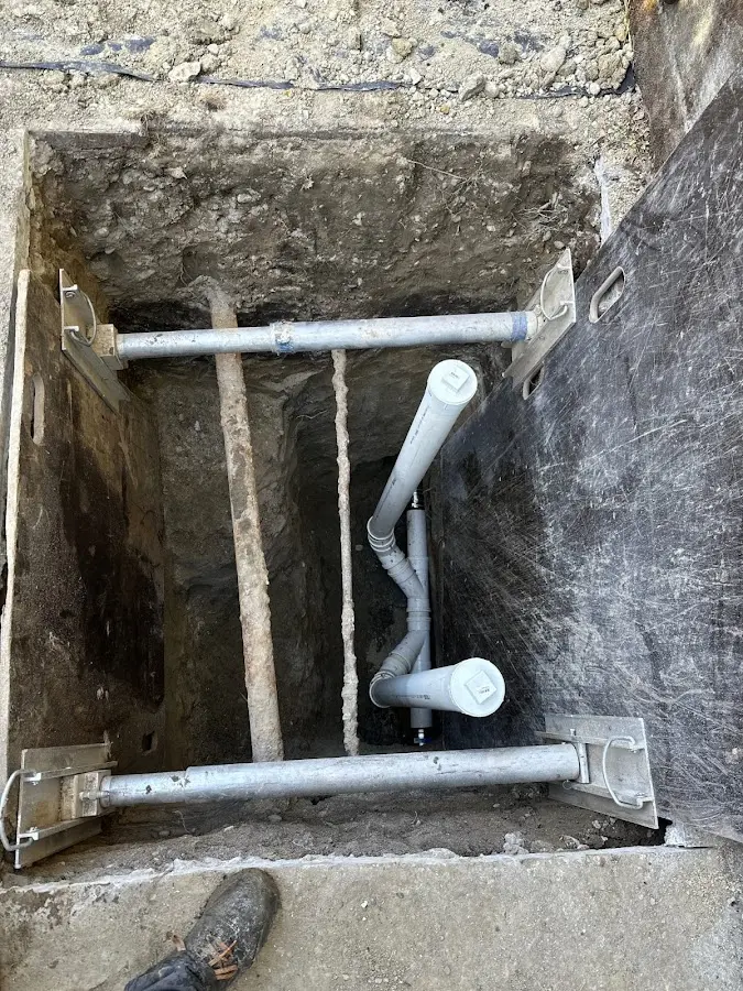 Experienced plumber completing Drain Cleaning work in Helena